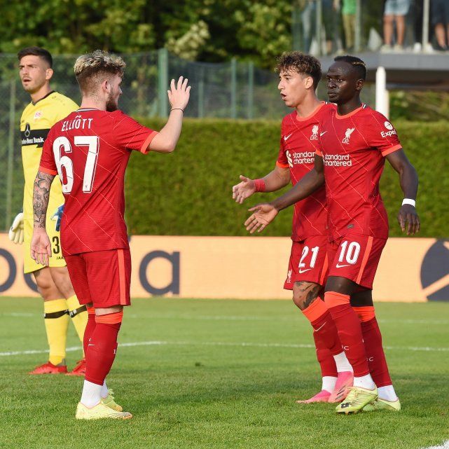 华体会登陆-利物浦绝杀曼联，凯恩乌龙送礼德甲的简单介绍